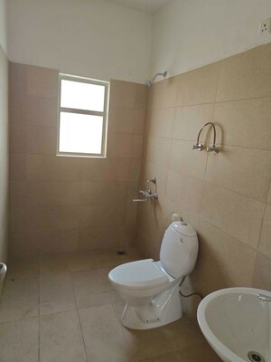 Bathroom in 2 BHK Builder Floor at Sector 23 – for Rent