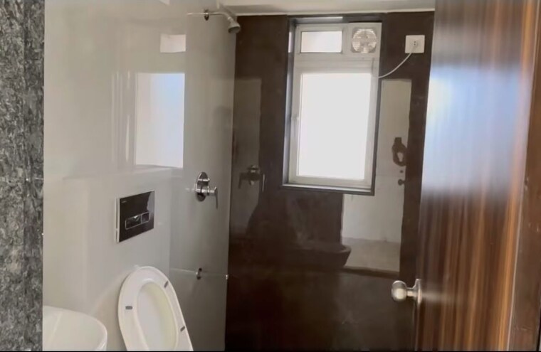 Bathroom, visi-sunrise-heights 1 Bedroom 400 Sq.Ft. Apartment In Chembur Mumbai 10614975