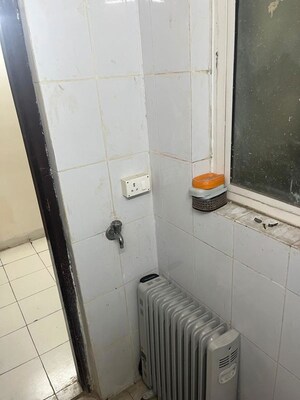 Bathroom in 3.5 BHK Apartment at Satya The Hermitage, Sector 103 – for Sale