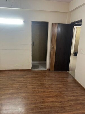 Room in 3.5 BHK Apartment at Satya The Hermitage, Sector 103 – for Sale
