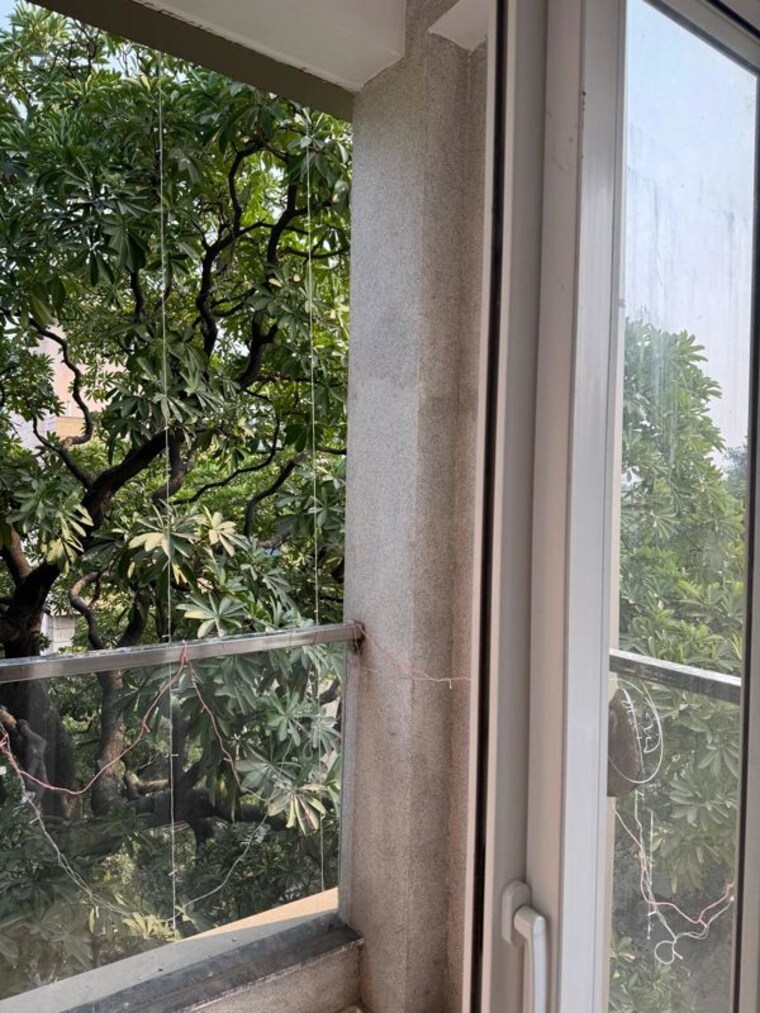 Balcony, kalkaji 2 Bedroom 900 Sq.Ft. Builder Floor In Kalkaji Delhi 10614979
