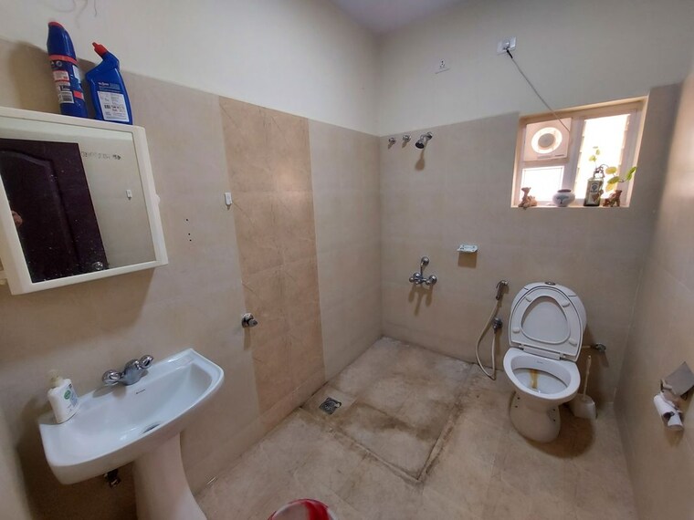 Bathroom, heritage-county 3 Bedroom 1200 Sq.Ft. Villa In Sarjapur Bangalore 10563605
