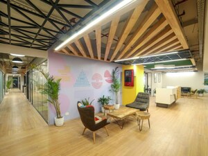  Office Space For Rent in Brookefield