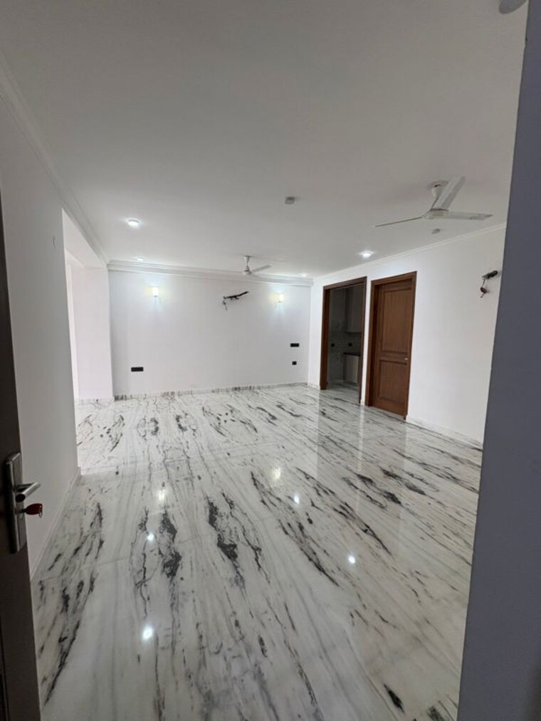Bedroom, sector 57 3 Bedroom 2700 Sq.Ft. Builder Floor In Sector 57 Gurgaon 10615015