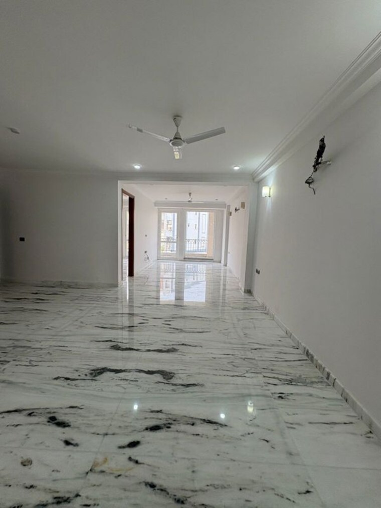 Room, sector 57 3 Bedroom 2700 Sq.Ft. Builder Floor In Sector 57 Gurgaon 10615015
