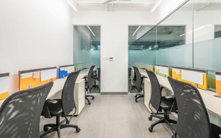 Team Area, sector 19 Commercial Office Space 2600 Sq.Ft. In Sector 19 Gurgaon 10615023