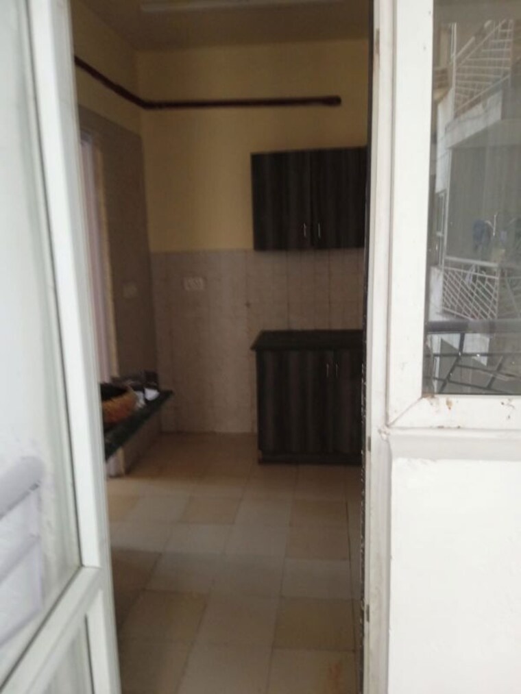 Bathroom, bptp-princess-park 2 Bedroom 1360 Sq.Ft. Apartment In Sector 86 Faridabad 10615026