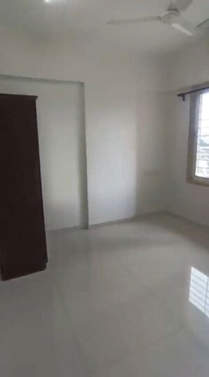 Bedroom in 2 BHK Apartment at Chembur – for Rent