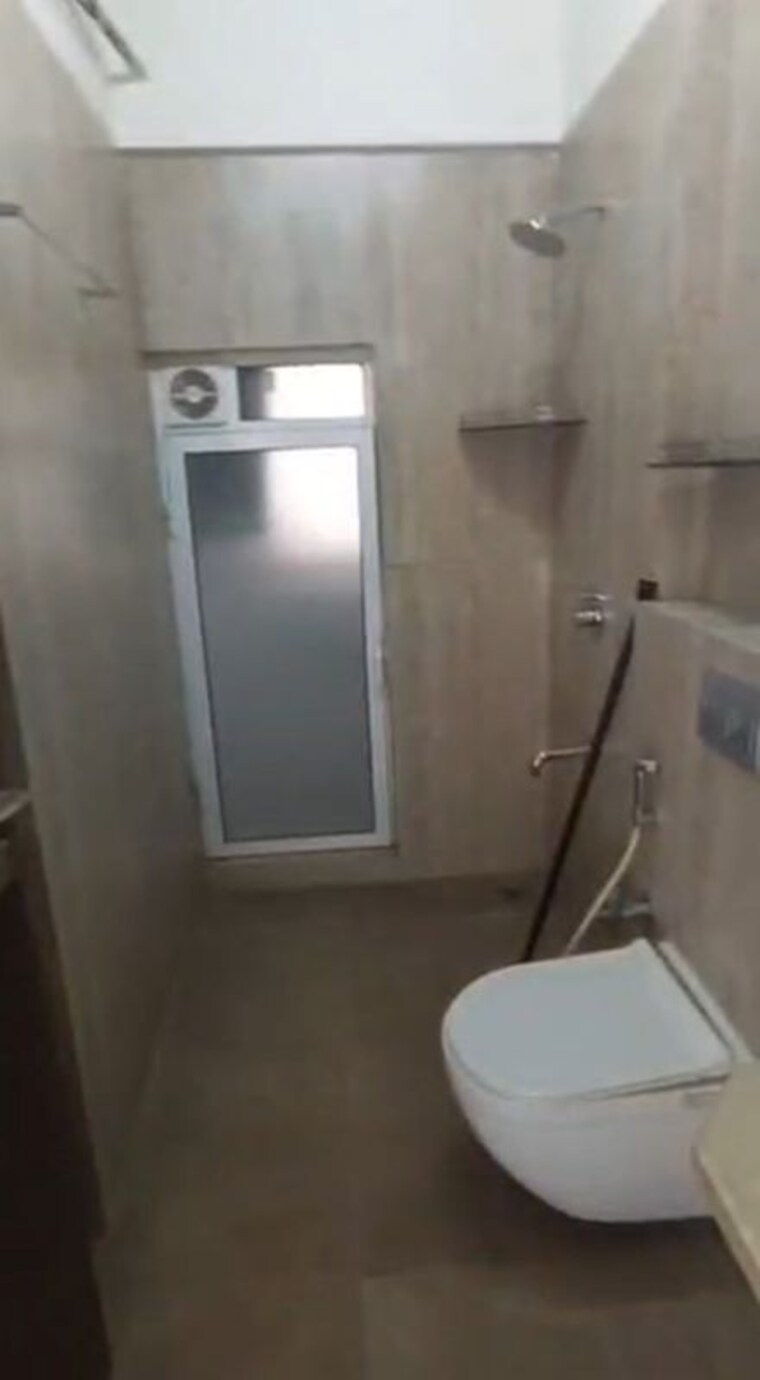 Bathroom, chembur 2 Bedroom 936 Sq.Ft. Apartment In Chembur Mumbai 10615084