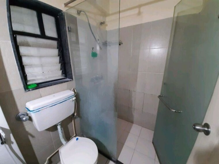 Bathroom, mont-vert-ira 3 Bedroom 1600 Sq.Ft. Apartment In Wakad Pune 10615097