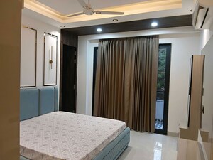 Bedroom in 3 BHK Builder Floor at Palam Vihar Residents Association, Palam Vihar – for Rent