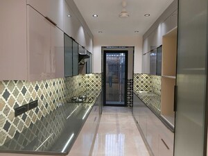 Bedroom in 3 BHK Builder Floor at Palam Vihar Residents Association, Palam Vihar – for Rent