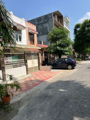2 BHK Independent House For Sale in SVG Alpha Plaza, Alpha 1 Greater Noida