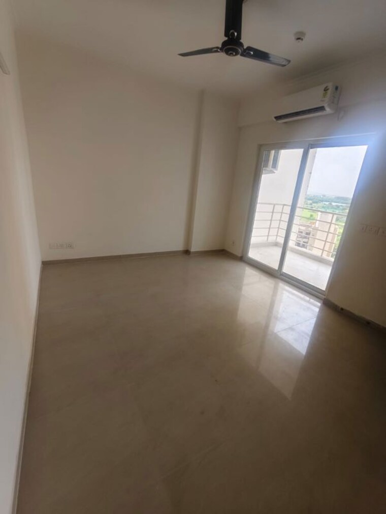 Room, assotech-blith 3.5 Bedroom 1850 Sq.Ft. Apartment In Sector 99 Gurgaon 10615114