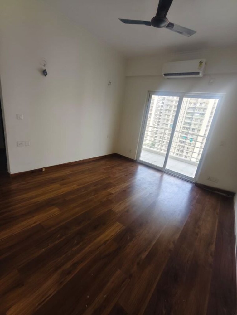 Room, assotech-blith 3.5 Bedroom 1850 Sq.Ft. Apartment In Sector 99 Gurgaon 10615114