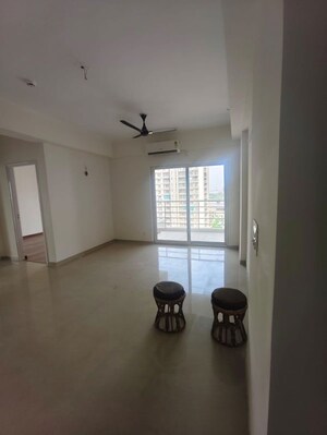Bathroom in 3.5 BHK Apartment at Assotech Blith, Sector 99 – for Rent