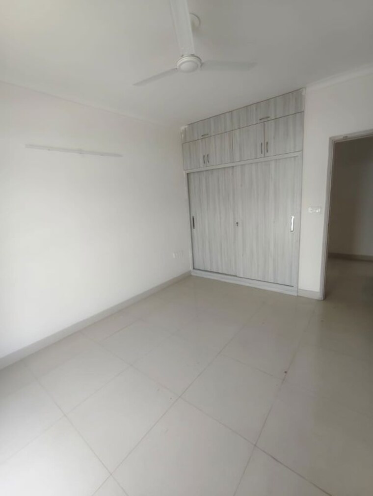 Room, pareena-express-heights 4 Bedroom 2800 Sq.Ft. Apartment In Sector 99 Gurgaon 10615086