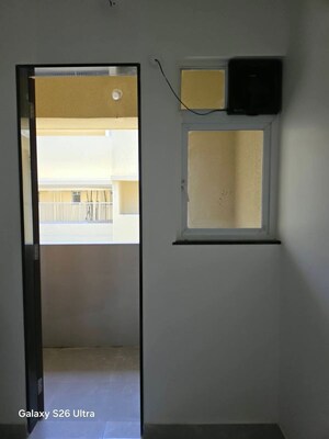 Room in 2 BHK Apartment at Welworth Purnam, Hinjewadi – for Rent