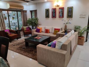 3 BHK Apartment For Sale in Prabhadevi