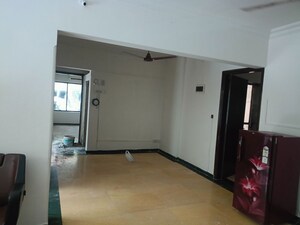Room in 3 BHK Apartment at Serenity Complex, Andheri West – for Rent