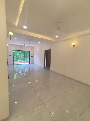 Room in 3 BHK Apartment at Brahma The Wingz, Subhanpura – for Sale