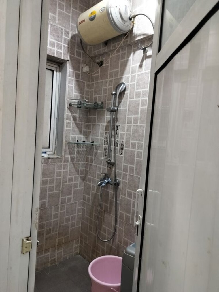 Bathroom, amanora park town 1 Bedroom 530 Sq.Ft. Apartment In Amanora Park Town Pune 10615112