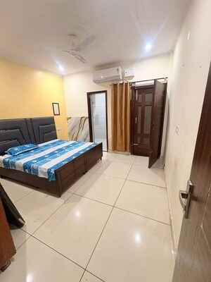 Bedroom in 3 BHK Apartment at Nagla – for Rent