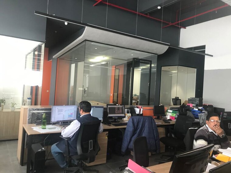 Gym, vipul-agora Commercial Office Space 7000 Sq.Ft. In Sector 28 Gurgaon 10615156
