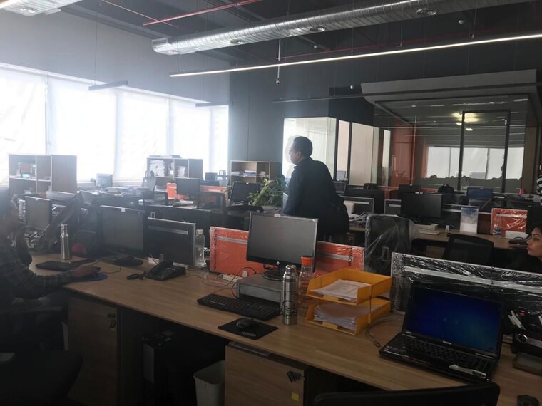 Living Room, vipul-agora Commercial Office Space 7000 Sq.Ft. In Sector 28 Gurgaon 10615156