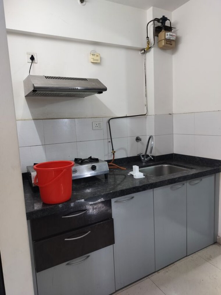 Kitchen, amanora-future-towers 1 RK 530 Sq.Ft. Apartment In Hadapsar Pune 10615153