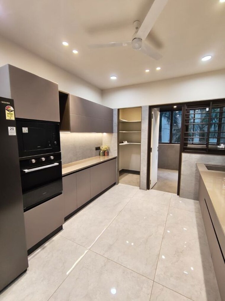 Kitchen, shreenath-shaligram 3 Bedroom 950 Sq.Ft. Apartment In Atladra Vadodara 10615157