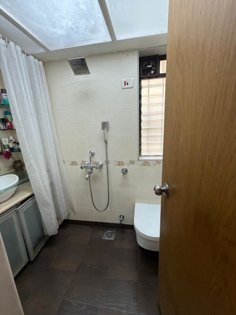 Bathroom, atul-trans-residency 2 Bedroom 750 Sq.Ft. Apartment In Andheri East Mumbai 10615179