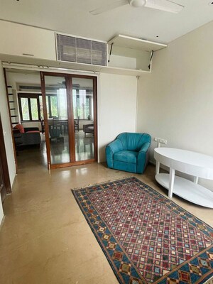 Living Room in 3 BHK Apartment at Khar West – for Rent