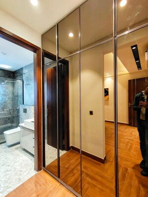 Living Room in 3 BHK Builder Floor at Sector 23 – for Rent