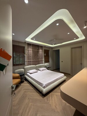 Team Area in 4 BHK Builder Floor at Sector 22 – for Rent