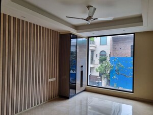 4 BHK Builder Floor For Rent in Sector 22
