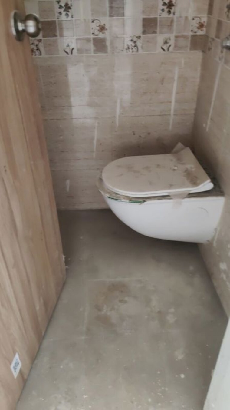 Bathroom, kings-my-homes 1 Bedroom 410 Sq.Ft. Apartment In Chunabhatti Mumbai 10615214