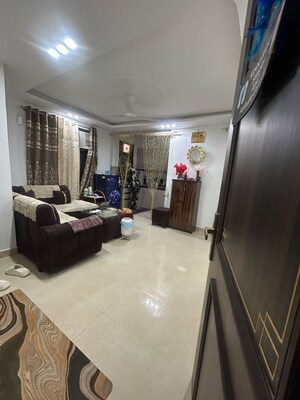 Living Room in 1 BHK Builder Floor at Saket – for Rent