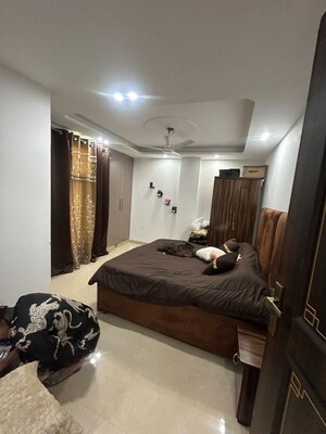 Bedroom in 1 BHK Builder Floor at Saket – for Rent