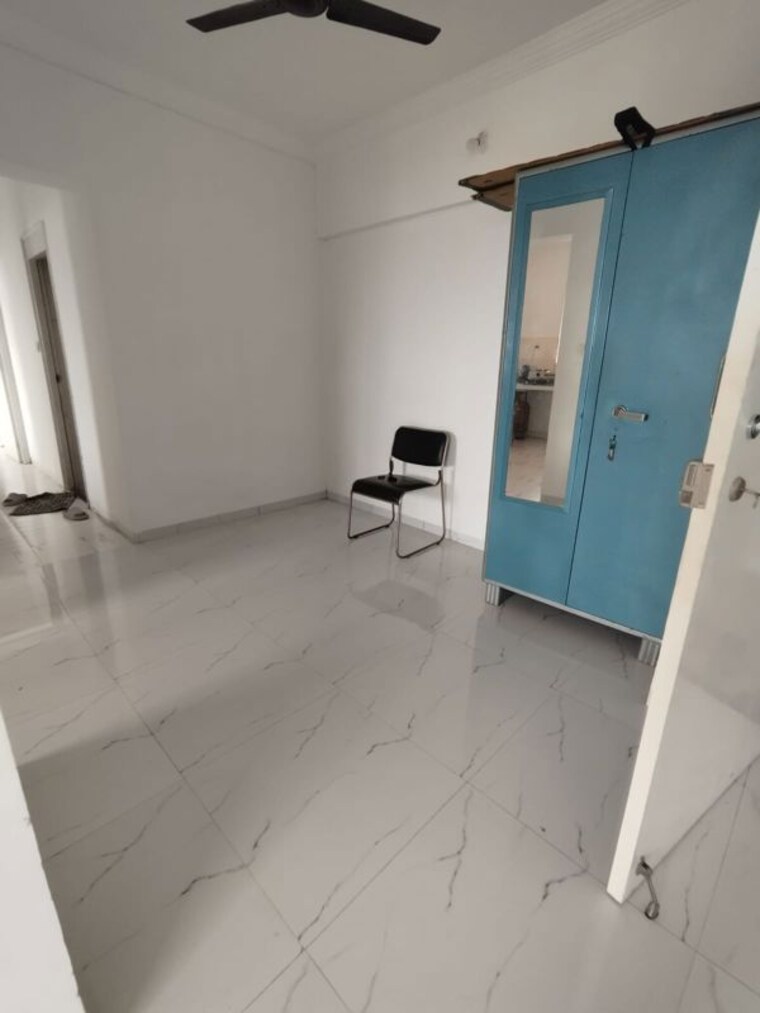Bathroom, royal-palms 2.5 Bedroom 981 Sq.Ft. Apartment In Goregaon East Mumbai 10615212