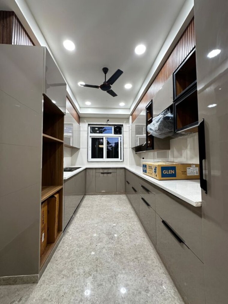 Kitchen, sector 22 4 Bedroom 2500 Sq.Ft. Builder Floor In Sector 22 Gurgaon 10615231