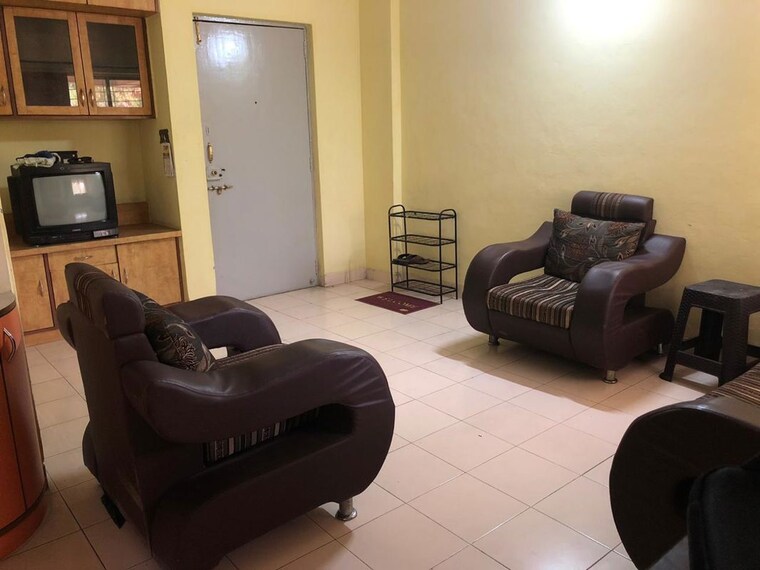Living Room, mahalaxmi-nagar-chs 2 Bedroom 1000 Sq.Ft. Apartment In Warje Pune 10615211