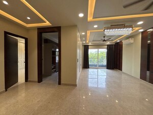 4 BHK Builder Floor For Rent in Sector 22