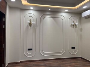 Building Lobby in 4 BHK Builder Floor at Sector 22 – for Rent