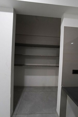 Furnished Amenities in 3 BHK Apartment at Science City – for Sale