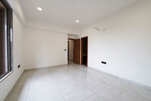 Room in 3 BHK Apartment at Science City – for Sale