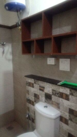 Swimming Pool in 2 BHK Builder Floor at Ekta Vihar – for Rent