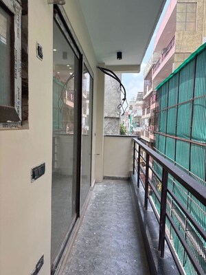 3 BHK Builder Floor For Rent in Sector 23