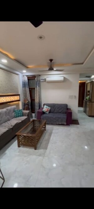 3 BHK Builder Floor For Sale in Mahavir Enclave