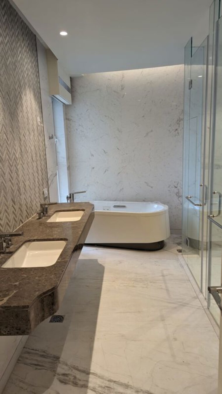 Bathroom, bhartiya-city-leela-residences 4 Bedroom 4209 Sq.Ft. Apartment In Thanisandra Main Road Bangalore 10615270